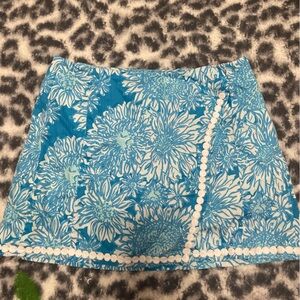 Lilly Pulitzer “lion in the sun” Madison skort. Size 4.